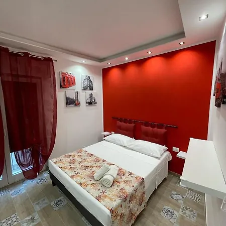 Oda ve Kahvaltı Red Moon Margherita Di Savoia