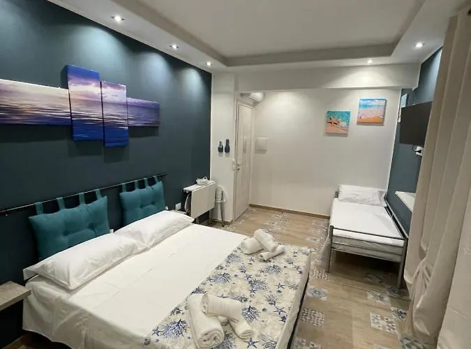 Red Moon فندق مبيت وإفطار 3*